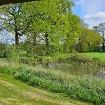 Apartamento Natuurhuisje Op Landgoed Groot Diermen